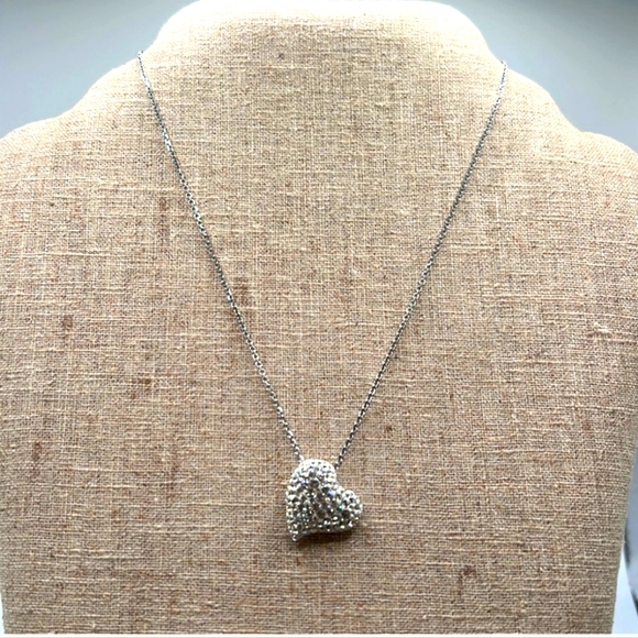 Swarvoski Clear Heart Pendant Necklace - Picture 2 of 9